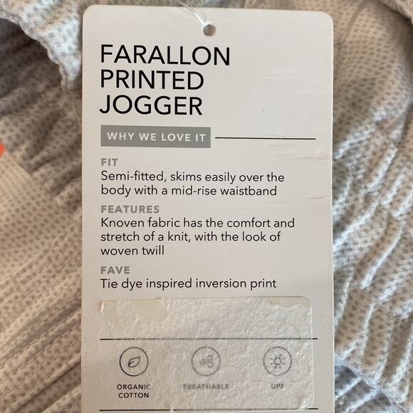 NWT Athleta Farallon Printed Jogger "Spliced Magic Veil Gray" - Picture 12 of 14